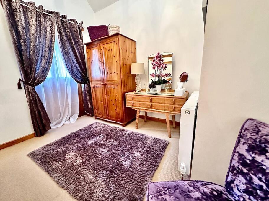 Detached One Level Stone Barn Villa Llangwm-Isaf Ngoại thất bức ảnh